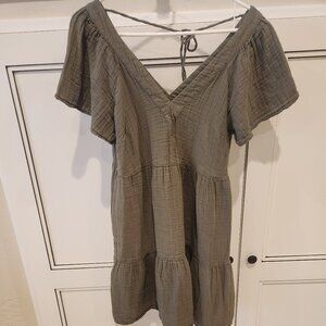 SIze Medium Green Old Navy Top